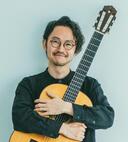 村治　奏一