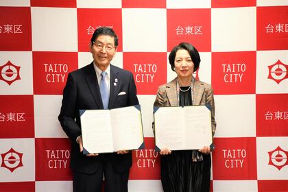 東京ガス株式会社　小西常務執行役員との記念撮影の写真